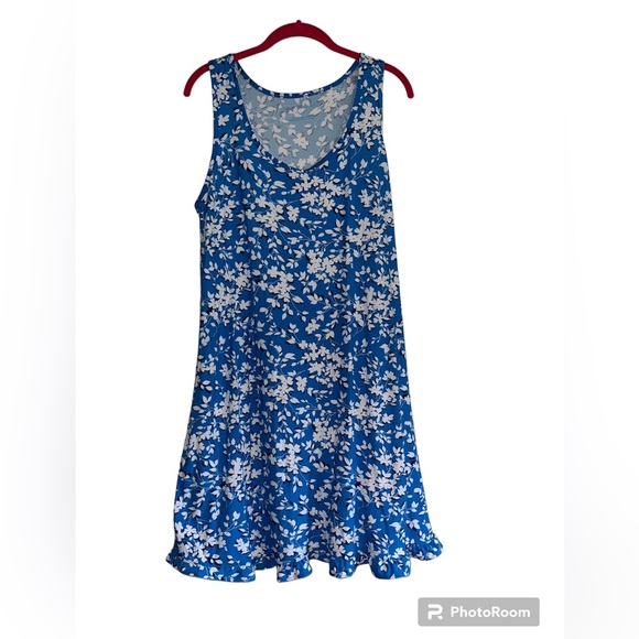 Draper James Dresses & Skirts - Draper James Blue Floral Knit Dress